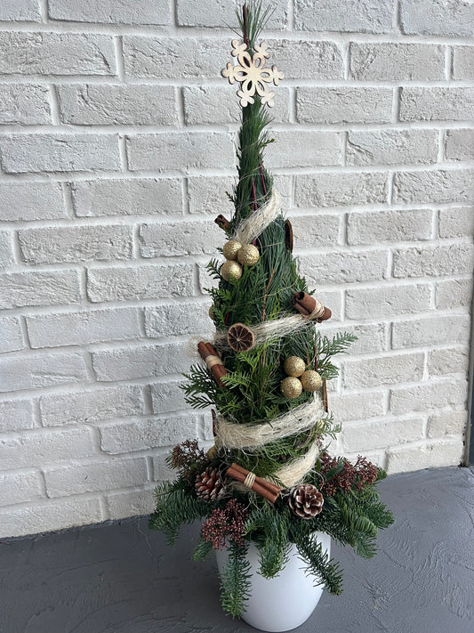 Christmas Tree Arrangement