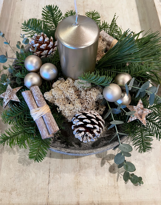 Classy and Contemporary Centerpiece